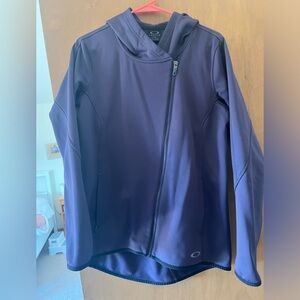 Oakley zip up